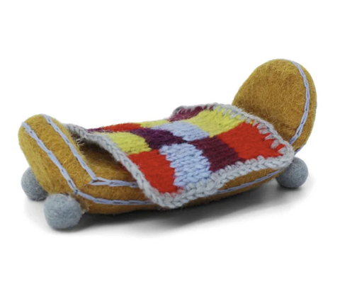 Gry & Sif Felted Ochre Bed with Blanket.