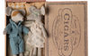 Maileg - Mum & Dad in Cigar Box Maileg - Mum & Dad in Cigar Box