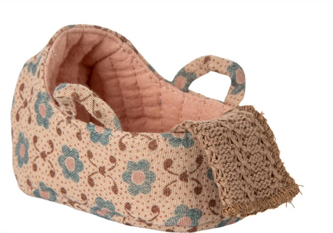 Maileg Carry Cot Baby Mouse Rose