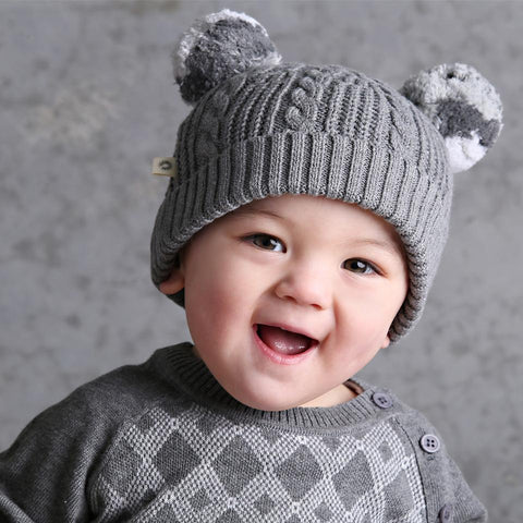 Pom Pom Cable Beanie - Grey