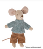 Maileg Knitted Sweater & Pants for big Brother. Maileg Knitted Sweater & Pants for big Brother.