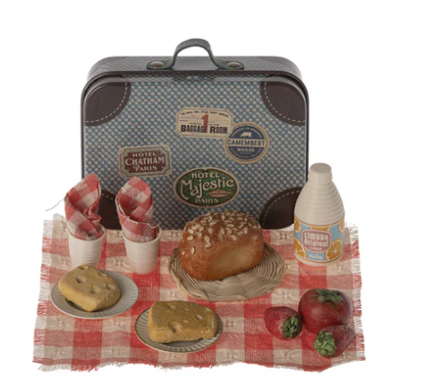 Maileg Picnic Set Mouse.