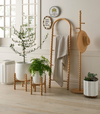 Archetta Coat Rack