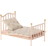 Maileg vintage bed mouse